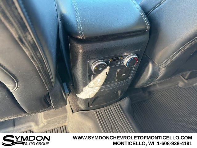 Used 2022 Ford Explorer XLT w/ Equipment Group 202A image 17