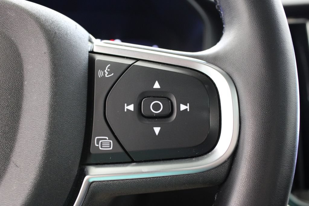 Certified 2024 Volvo S60 B5 Core FWD image 29