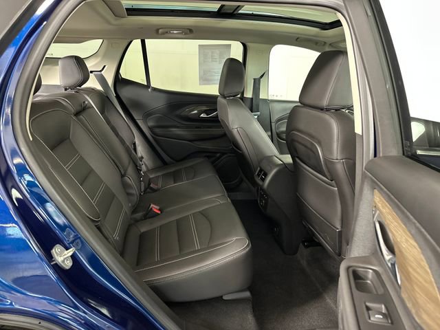Used 2023 GMC Terrain Denali w/ Denali Premium Package image 27