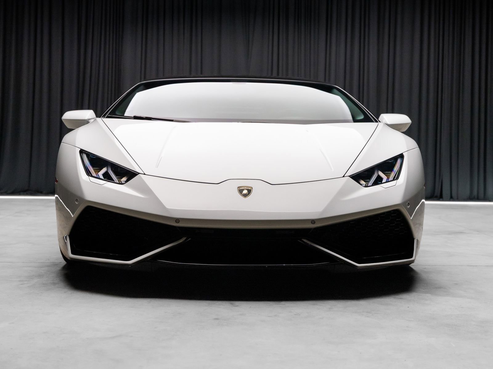 Used 2016 Lamborghini Huracan LP 610-4 AWD/4WD image 21