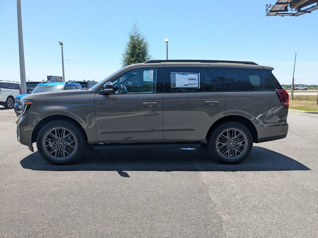 New 2026 Ford Expedition Platinum image 9