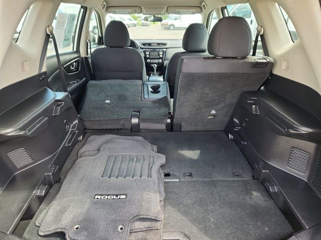 Used 2017 Nissan Rogue S FWD image 28