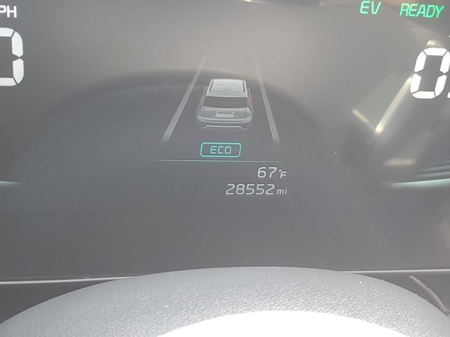 Certified 2024 Kia Niro EX FWD image 20