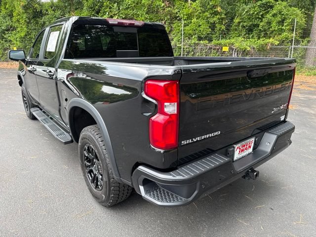 Used 2023 Chevrolet Silverado 1500 ZR2 w/ Technology Package AWD/4WD image 3