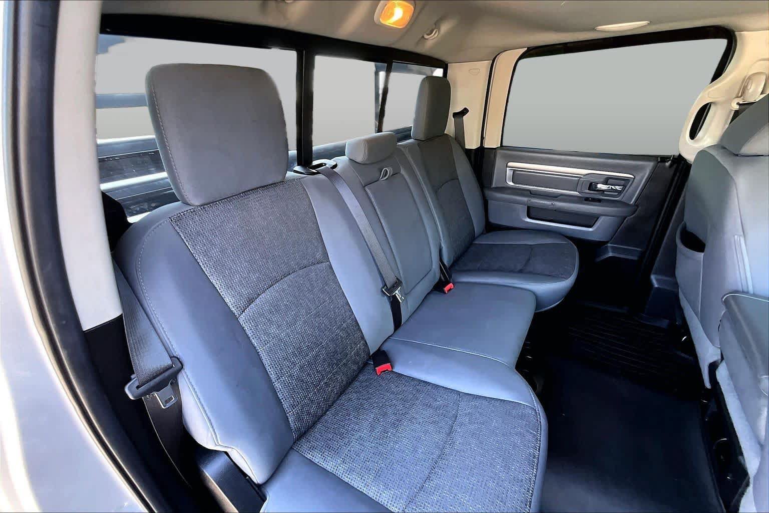 Used 2015 RAM 2500 Big Horn AWD/4WD image 20