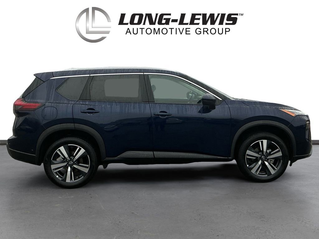 Used 2026 Nissan Rogue SL image 8