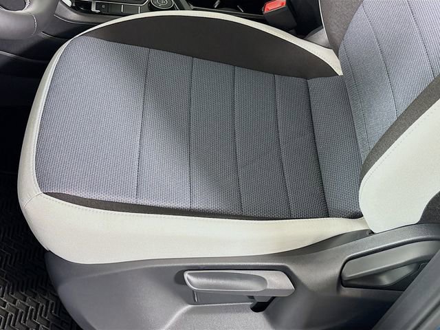 New 2026 Volkswagen Taos S image 19