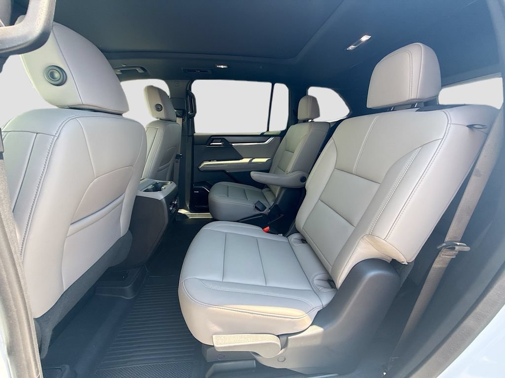New 2026 GMC Acadia Elevation w/ Elevation Premium Package FWD image 26