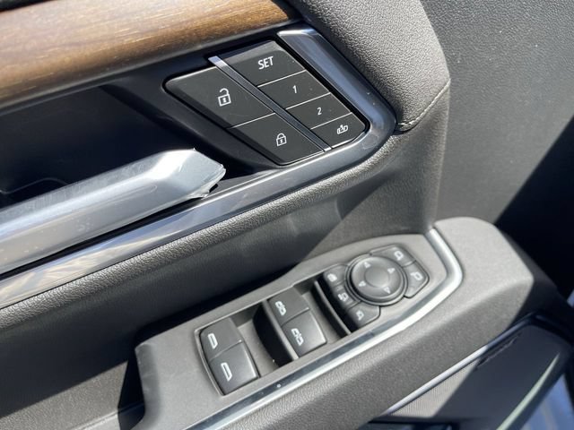 New 2026 Chevrolet Silverado 3500 High Country w/ Technology Package AWD/4WD image 13
