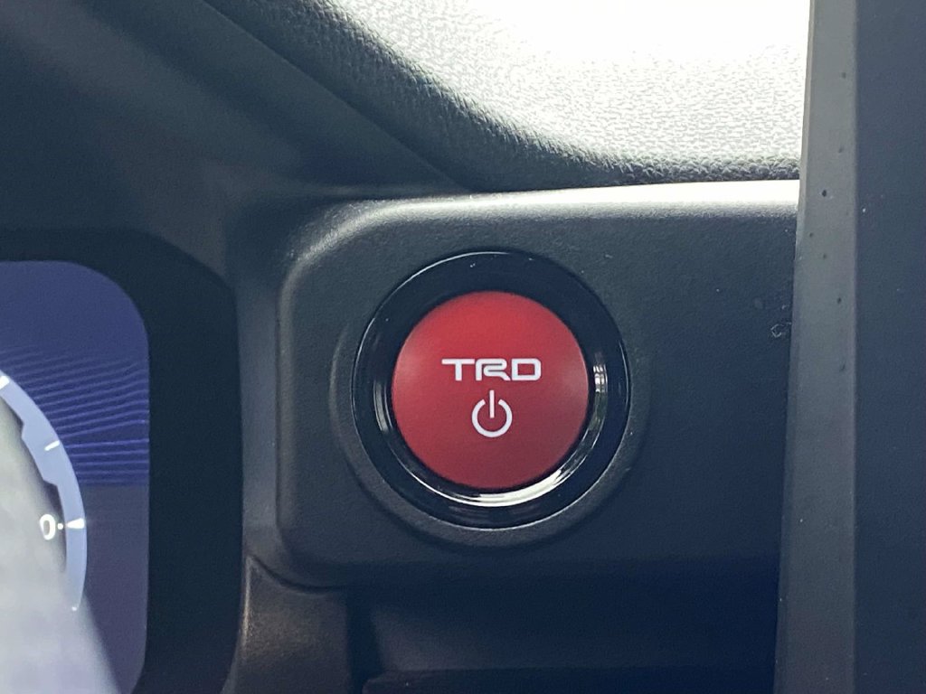 Used 2025 Toyota 4Runner TRD Off-Road AWD/4WD image 26