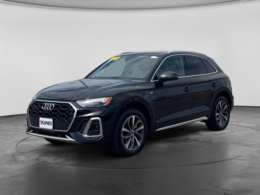 Used 2023 Audi Q5 2.0T Premium Plus w/ Premium Plus Package AWD/4WD image 5