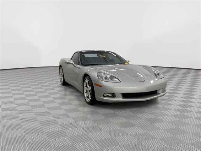 Used 2008 Chevrolet Corvette Coupe w/ Preferred Equipment Group image 2