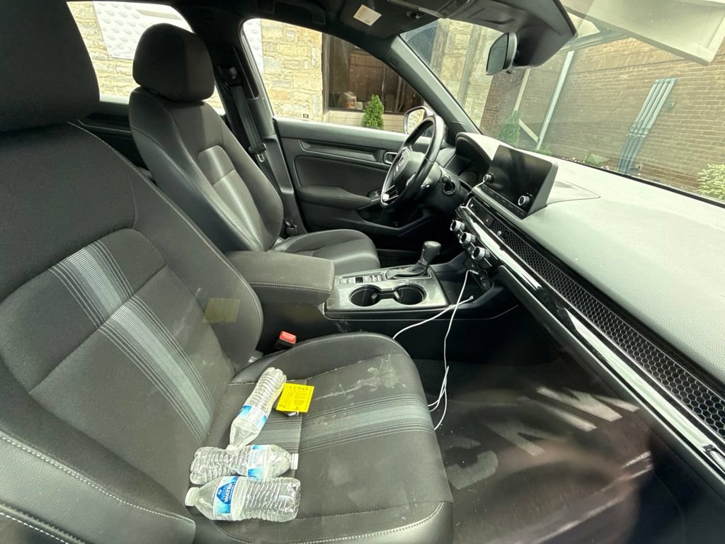 Used 2025 Honda Civic Sport image 12