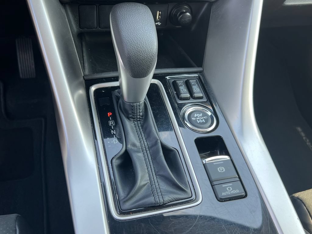 Used 2025 Mitsubishi Eclipse Cross SE AWD/4WD image 31