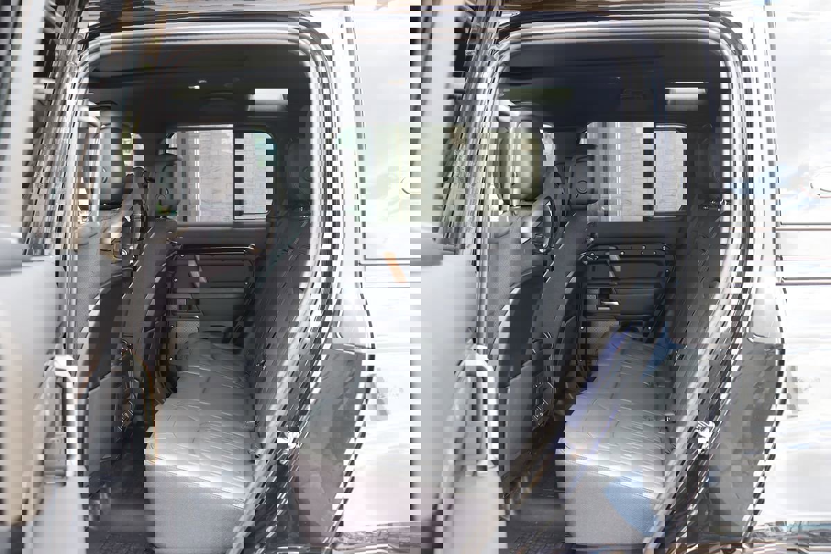 Used 2022 Land Rover Defender 110 X image 45