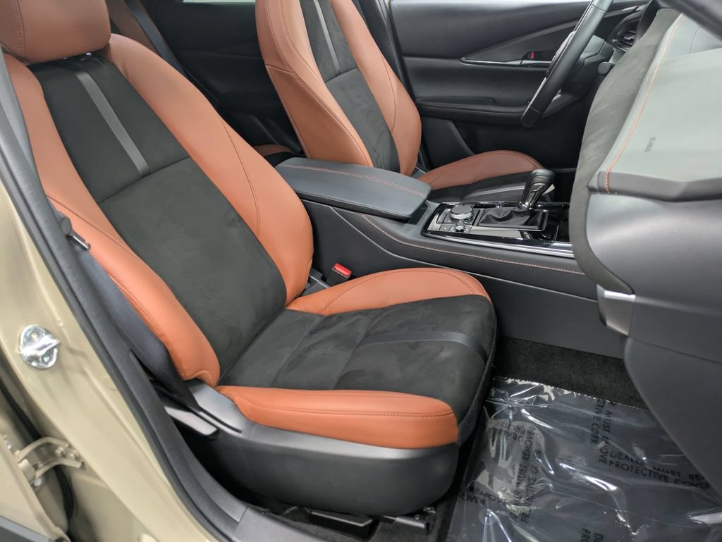 Used 2025 MAZDA CX-30 Carbon AWD/4WD image 29