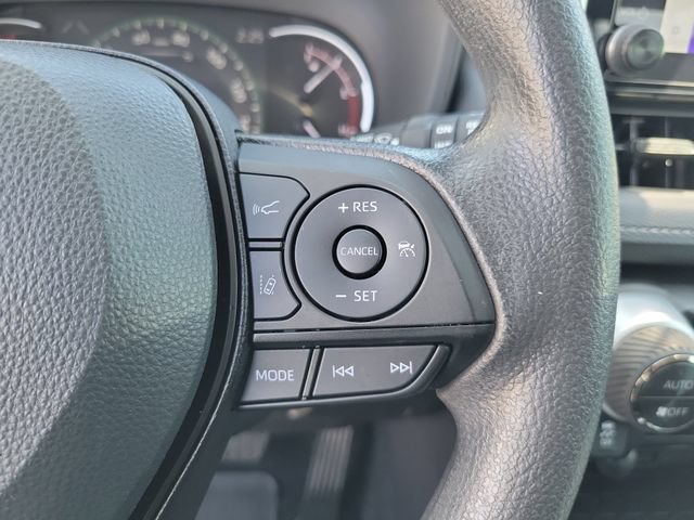 Used 2025 Toyota RAV4 XLE w/ Convenience Package FWD image 29