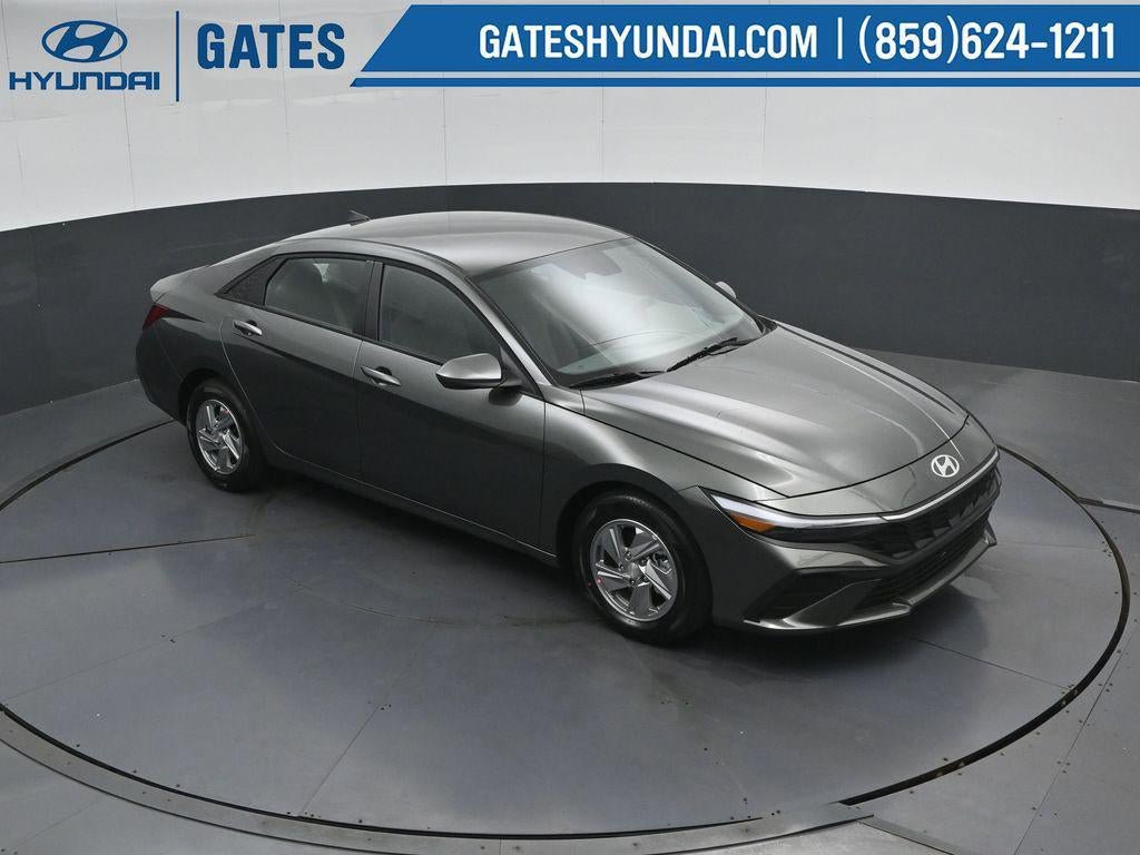 New 2026 Hyundai Elantra SE FWD image 46