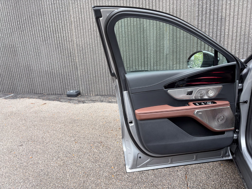 New 2026 Lincoln Nautilus Reserve AWD/4WD image 18