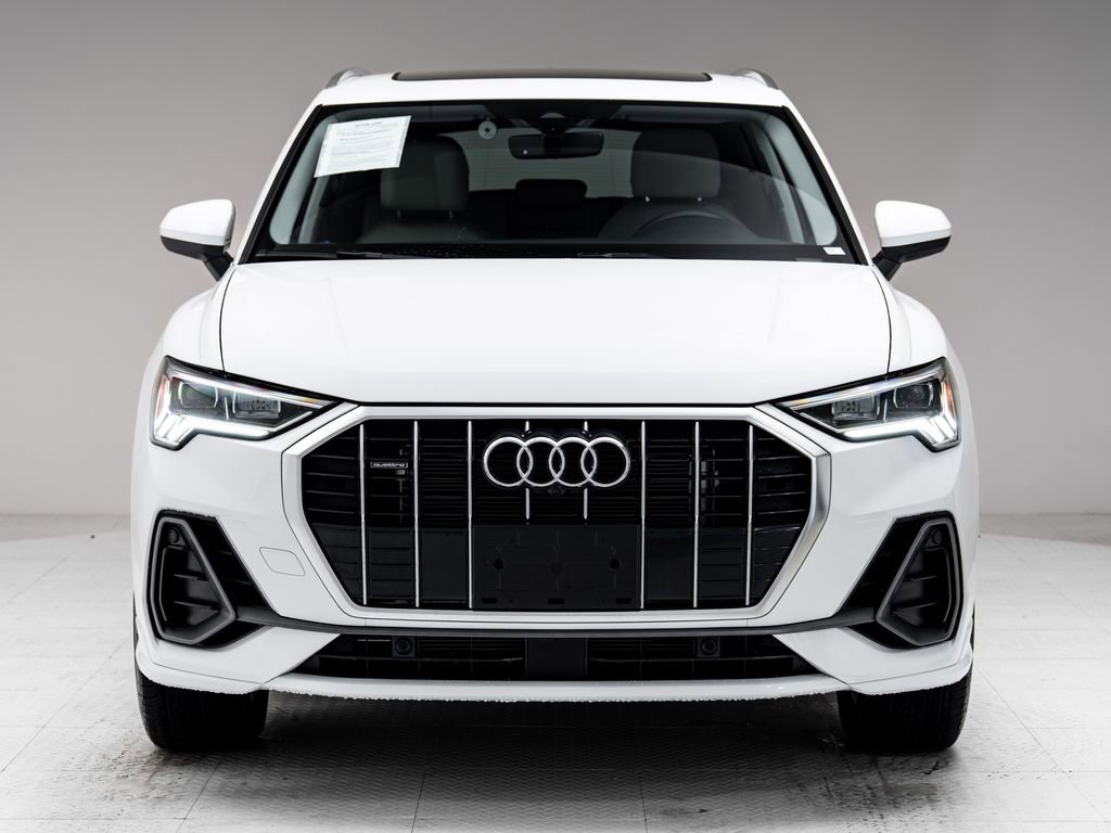 Certified 2025 Audi Q3 2.0T Premium Plus w/ Premium Plus Package image 27
