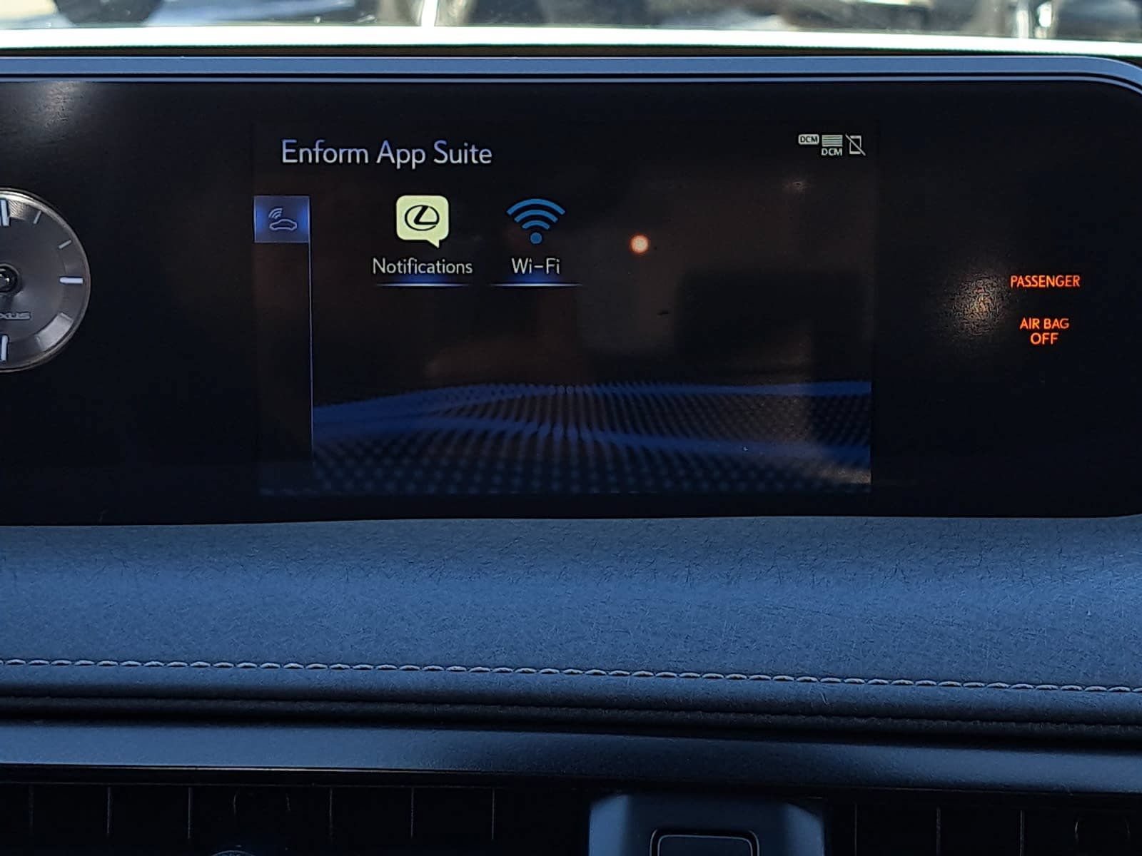 Used 2020 Lexus UX 200 w/ Premium Package FWD image 24