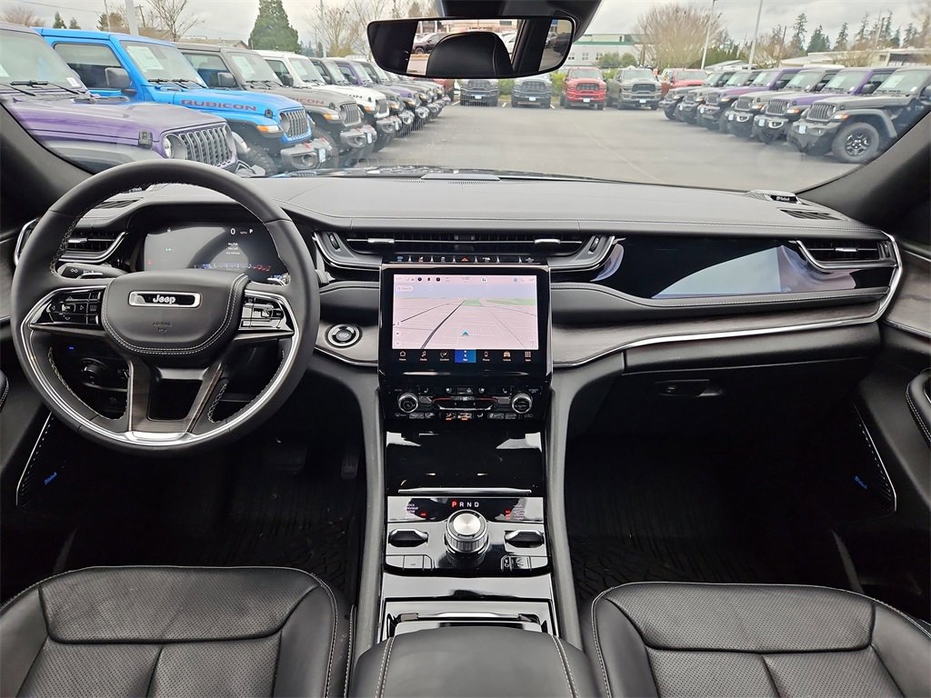 Used 2023 Jeep Grand Cherokee Overland image 22