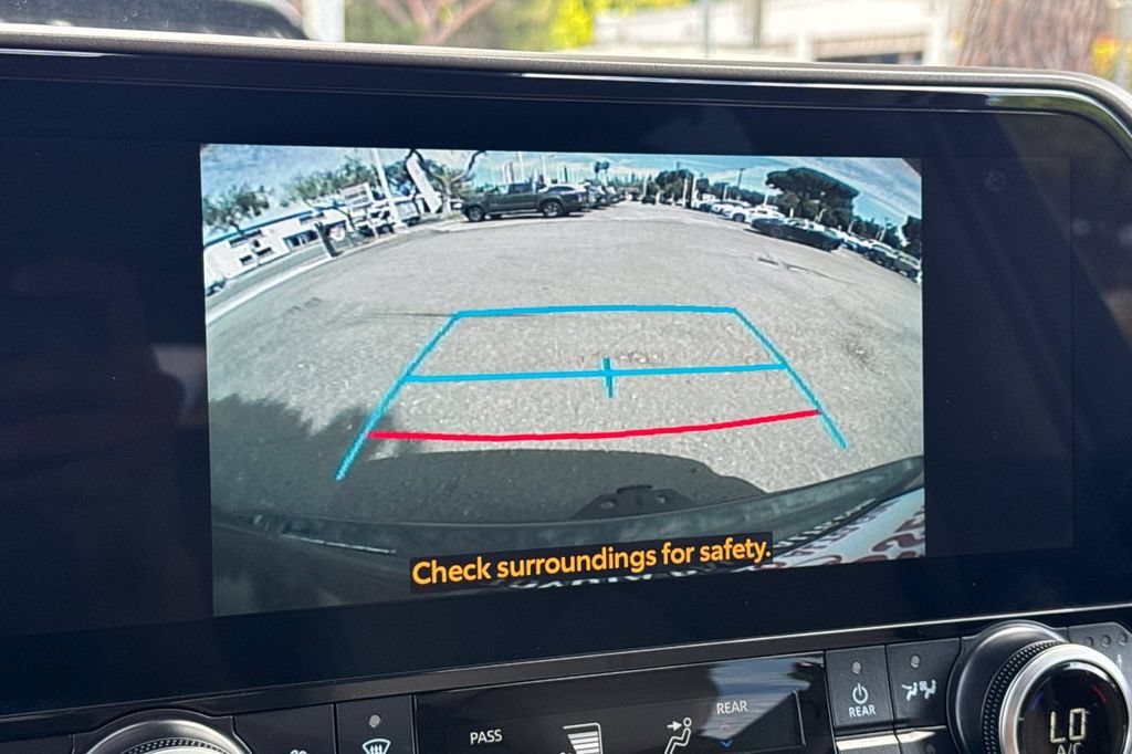 Certified 2025 Toyota Highlander XLE AWD/4WD image 19