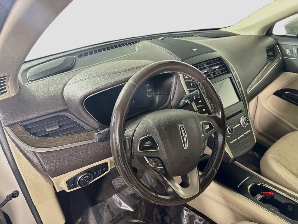 Used 2019 Lincoln MKC Reserve w/ MKC Climate Package FWD image 21