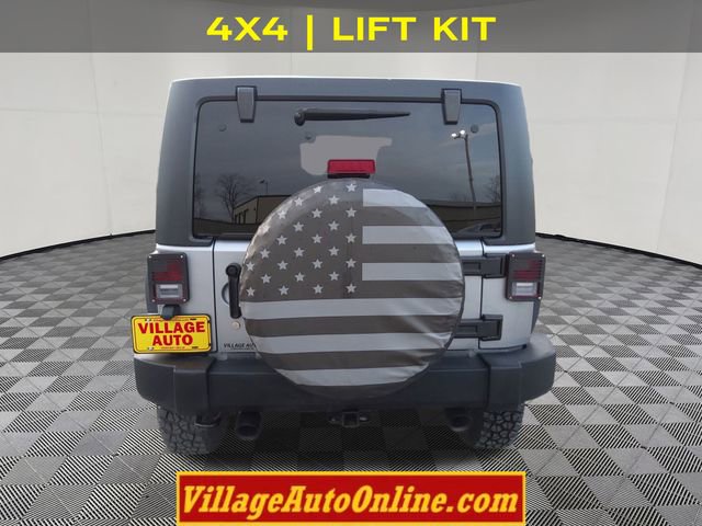 Used 2014 Jeep Wrangler Unlimited Rubicon w/ Connectivity Group image 3