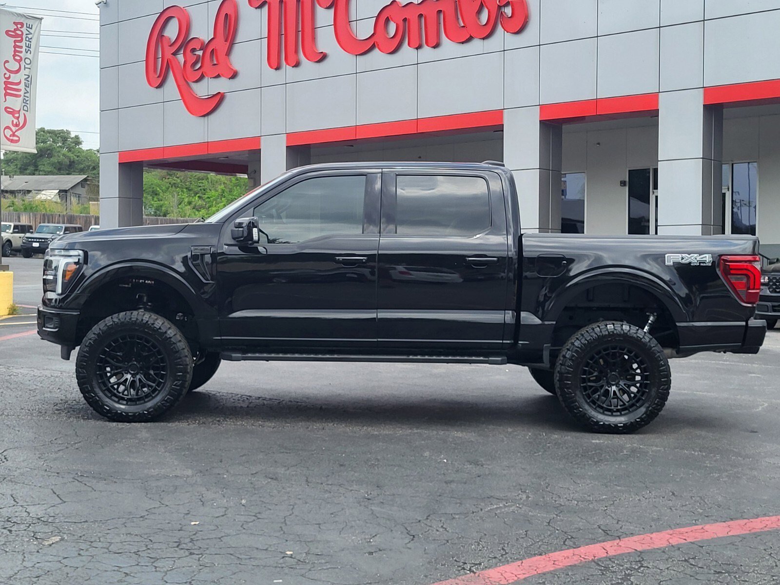 Certified 2025 Ford F150 Lariat w/ Equipment Group 501A Mid AWD/4WD image 7