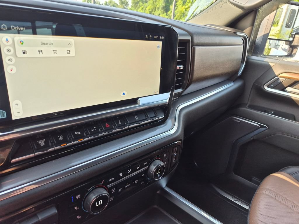 Used 2024 Chevrolet Silverado 2500 High Country w/ High Country Premium Package AWD/4WD image 17