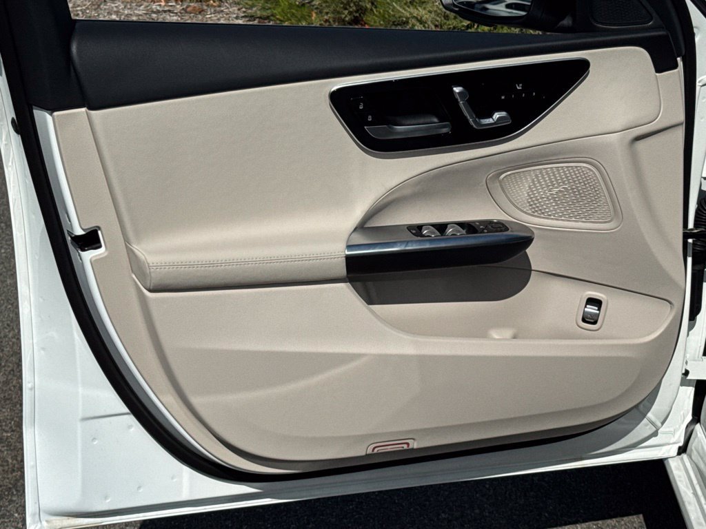 New 2026 Mercedes-Benz C 300 4MATIC Sedan image 19