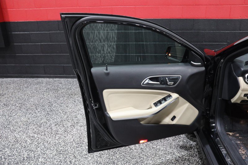 Used 2018 Mercedes-Benz GLA 45 AMG 4MATIC w/ Multimedia Package image 37
