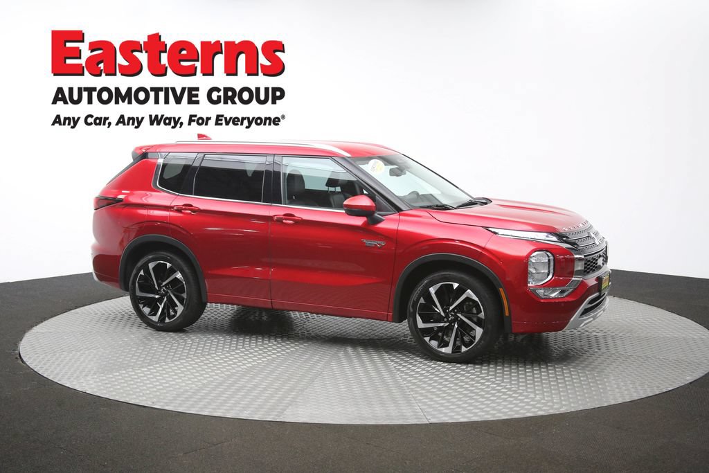 Used 2023 Mitsubishi Outlander SEL AWD/4WD image 49