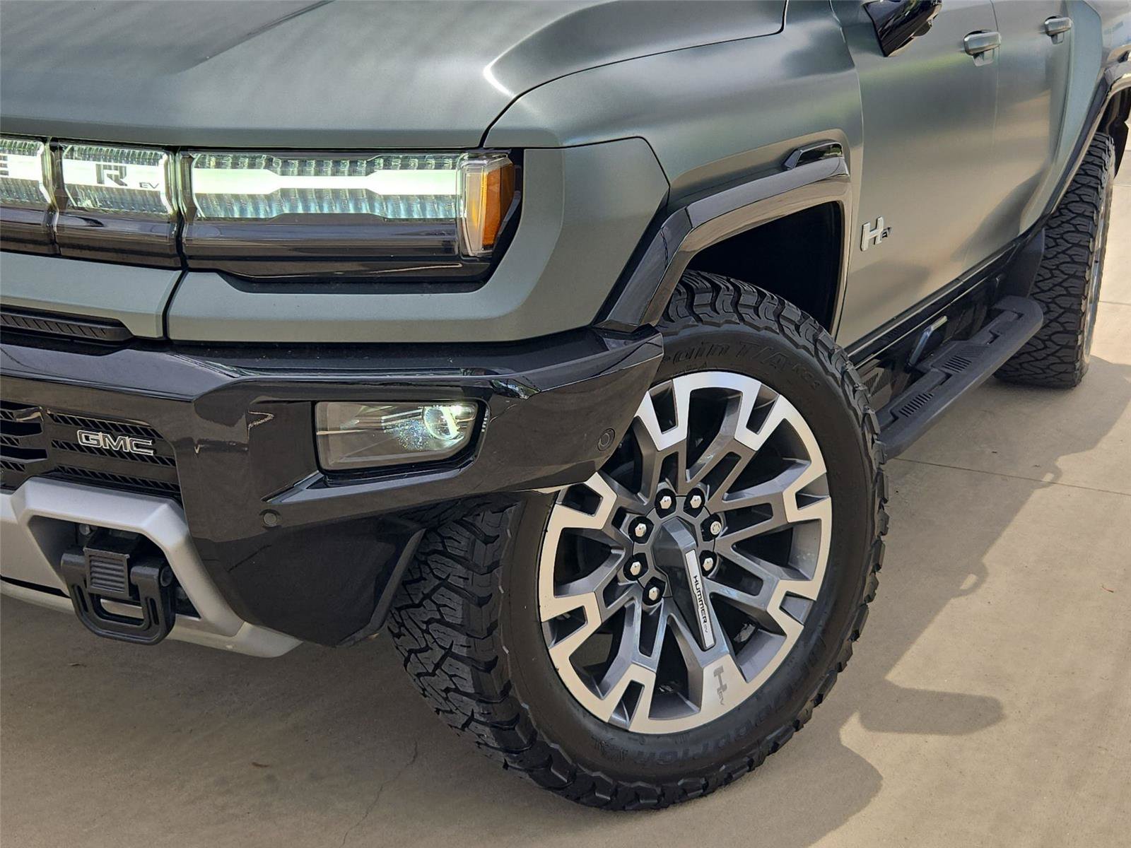 Used 2024 GMC Hummer EV 3X w/ LPO, Illumination Package AWD/4WD image 7