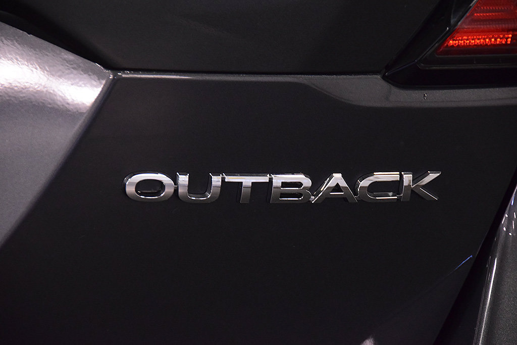 Used 2022 Subaru Outback Premium AWD/4WD image 12