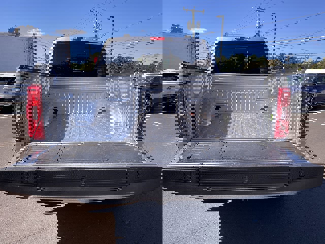 Used 2021 Ford F150 XLT w/ Equipment Group 302A High image 11