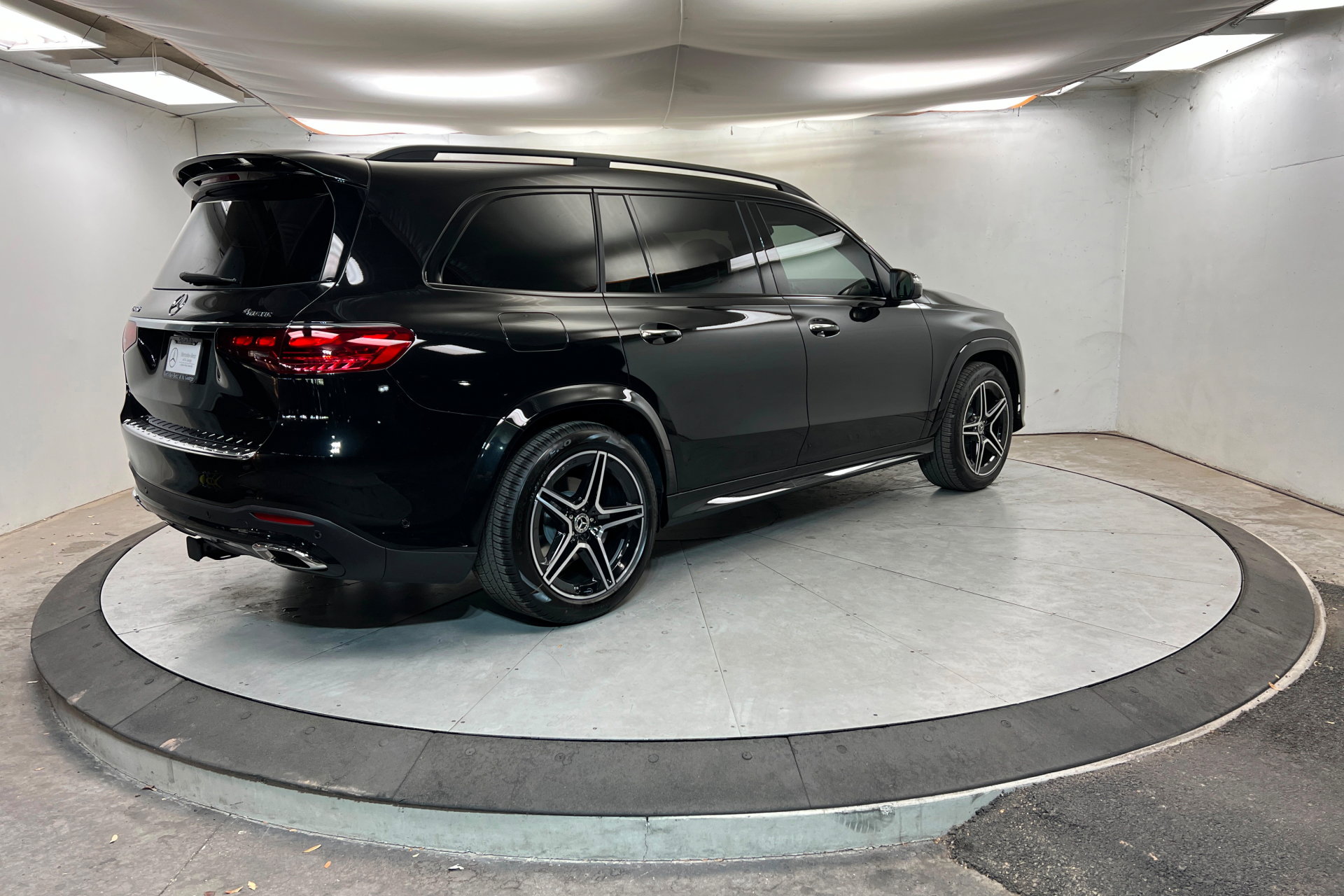 New 2026 Mercedes-Benz GLS 450 4MATIC image 5