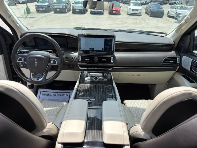 Used 2023 Lincoln Navigator Black Label AWD/4WD image 18