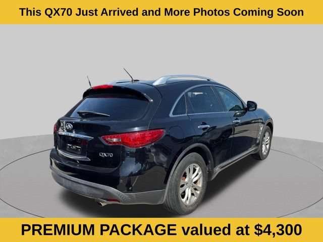 Used 2017 INFINITI QX70 AWD w/ Premium Package image 3