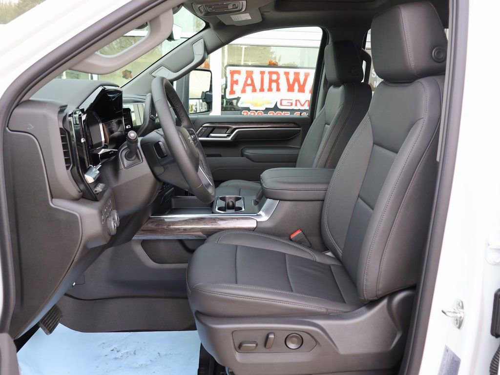 New 2026 Chevrolet Silverado 2500 LTZ w/ LTZ Plus Package image 15