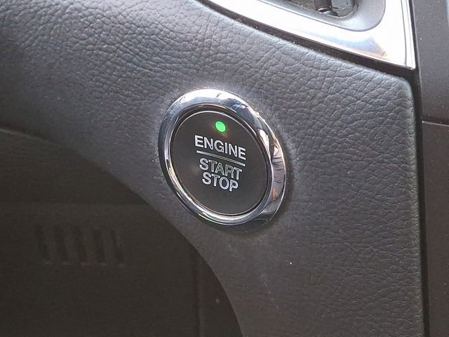 Used 2019 Ford Edge ST image 20