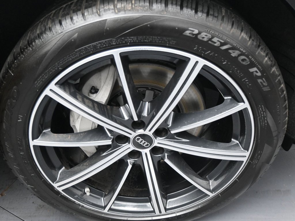 Used 2025 Audi Q7 2.0T Premium Plus w/ Premium Plus Package image 39