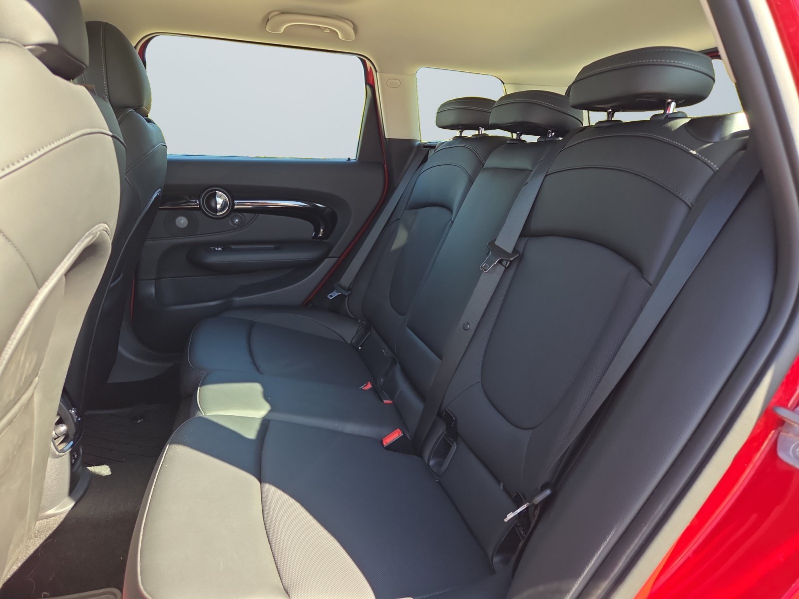 Used 2020 MINI Cooper Clubman S AWD/4WD image 14