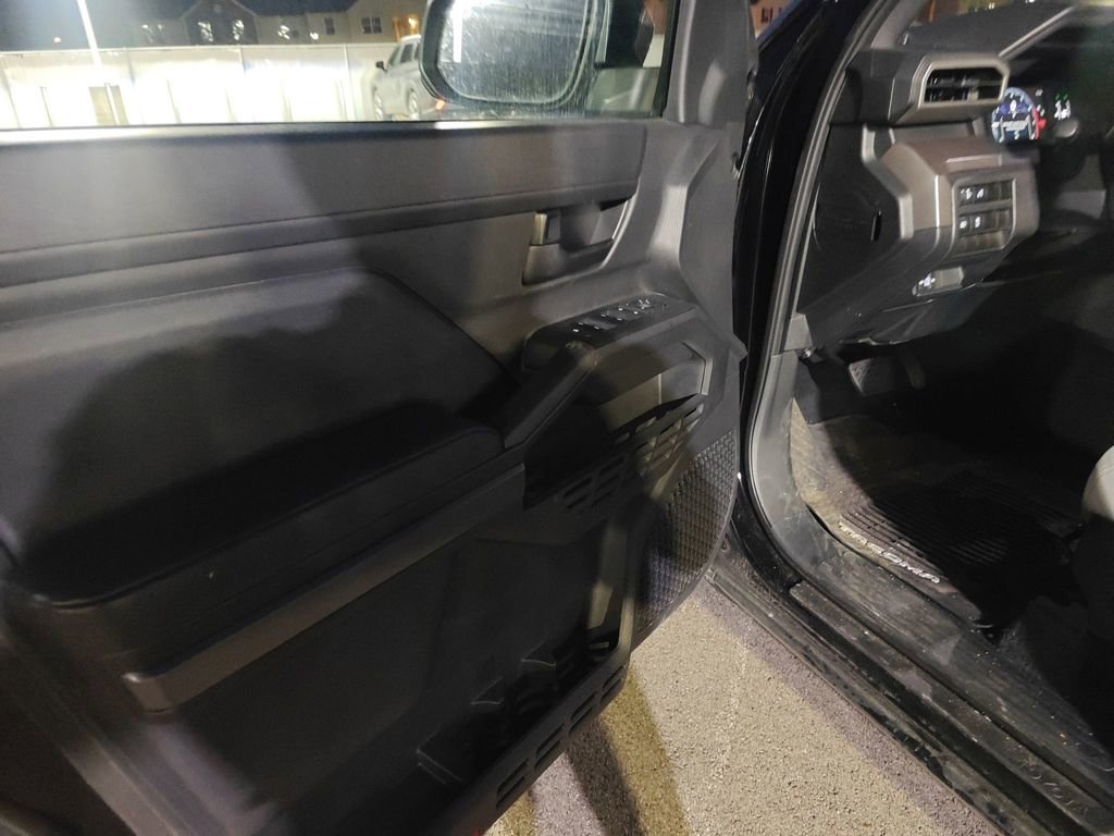 Used 2024 Toyota Tacoma SR5 image 6