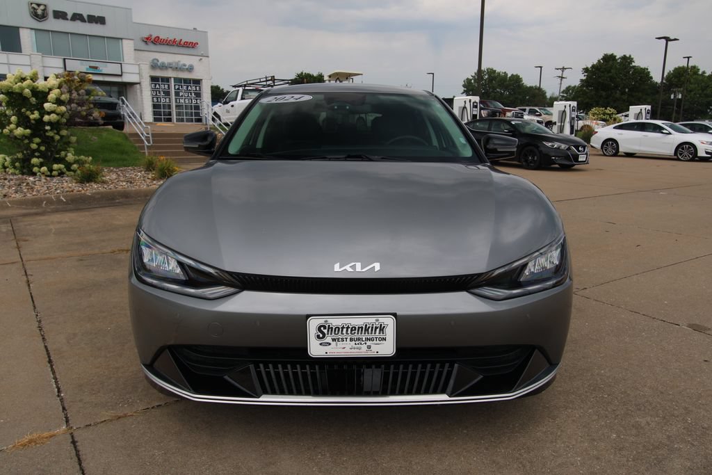 Used 2024 Kia EV6 Wind AWD/4WD image 2