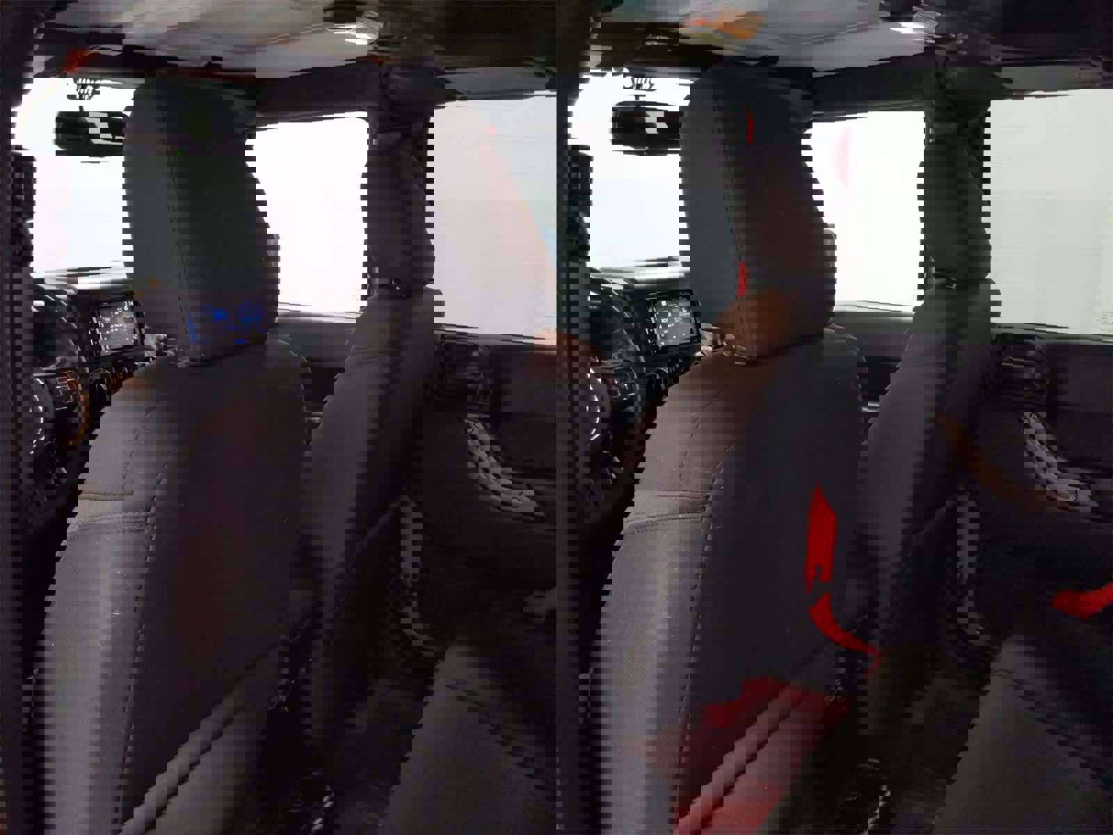 Certified 2018 Jeep Wrangler Unlimited Sport S image 26