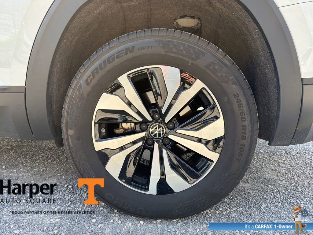 Used 2025 Volkswagen Atlas SE image 21