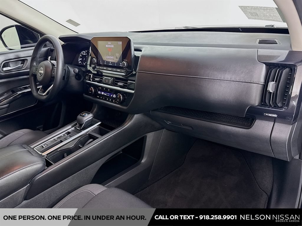 Certified 2022 Nissan Pathfinder S FWD image 27
