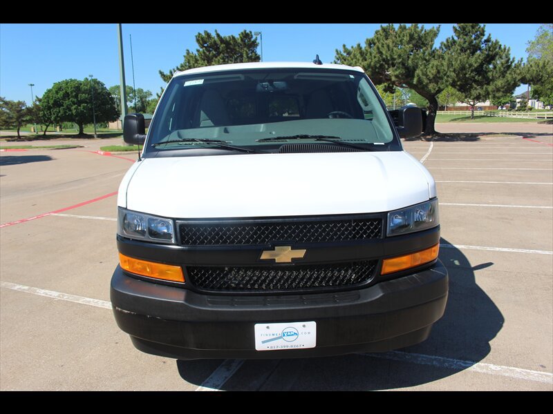 Used 2024 Chevrolet Express 3500 LS RWD image 8